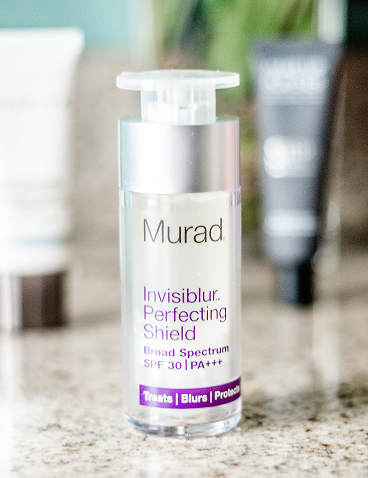 Best Makeup Primers for Oily Skin, Murad Invisiblur™ Perfecting Shield Broad Spectrum SPF 30, Skin Primer, Makeup