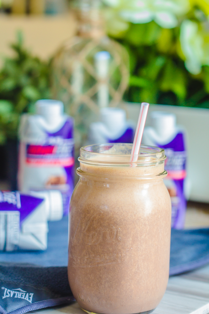 EAS Carb Control Protein Shakes (14 of 14)
