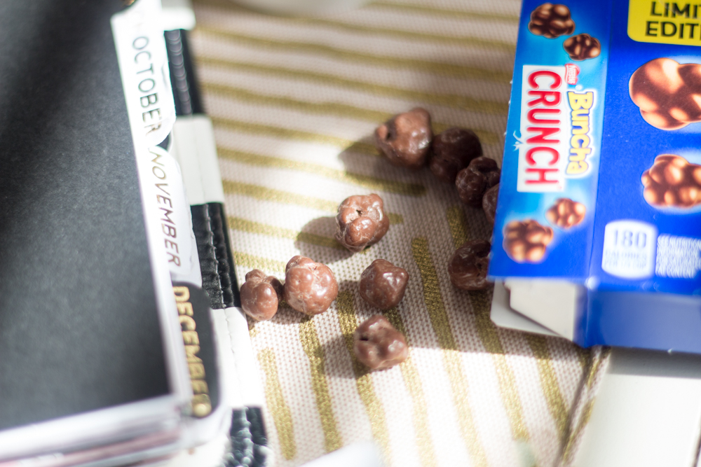 Nestle Buncha Crunch #lifehacktoboredom |BeingMelody.com| @BeingMelody