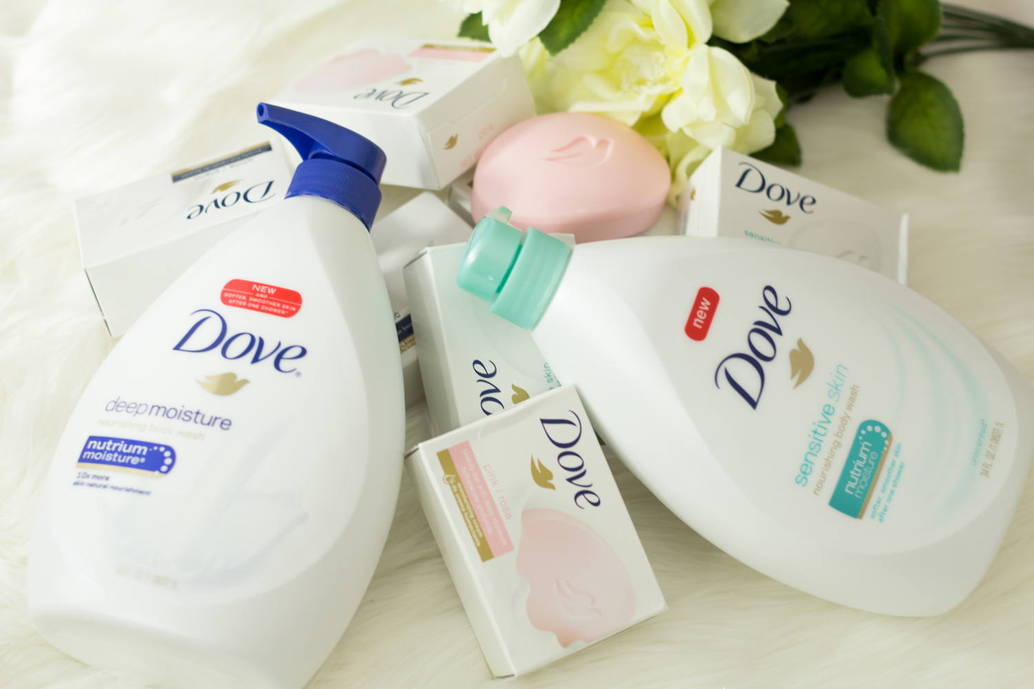 Dove Beauty Bar and Body Washes are a great way to transition your skin into the colder weather. | www.beingmelody.com| @beingmelody