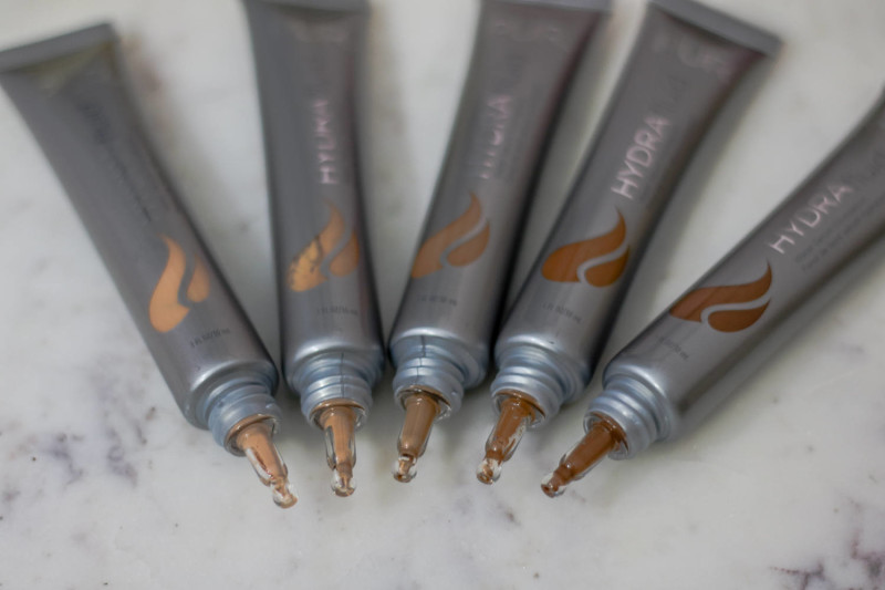 Looking for the perfect weightless foundation? Try out the Pur Cosmetics Hydrafluid Foundation. |BeingMelody.com|