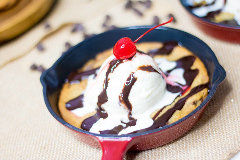 Restaurant style skillet cookies topped with ice cream make an excellent dessert. www.beingmelody.com