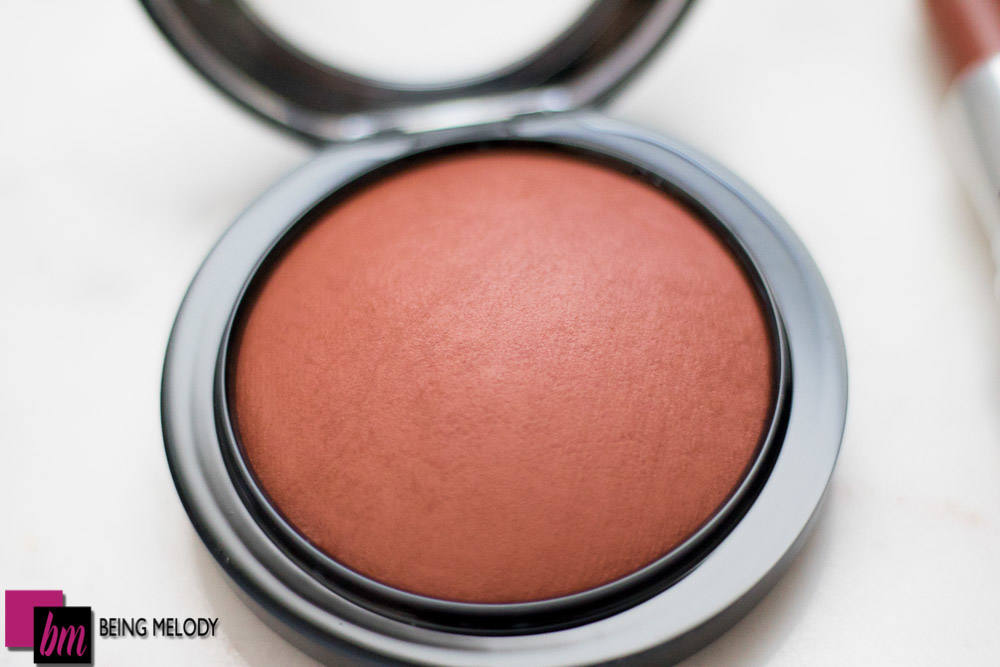 MAC x Taraji Taraji Glow Skinfinish on Medium Brown Skin | www.beingmelody.com