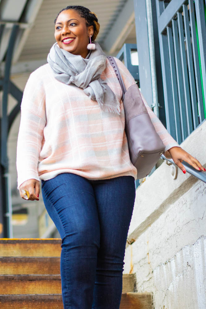 Being Melody wearing a Soft Pink and Gray LOFT sweater